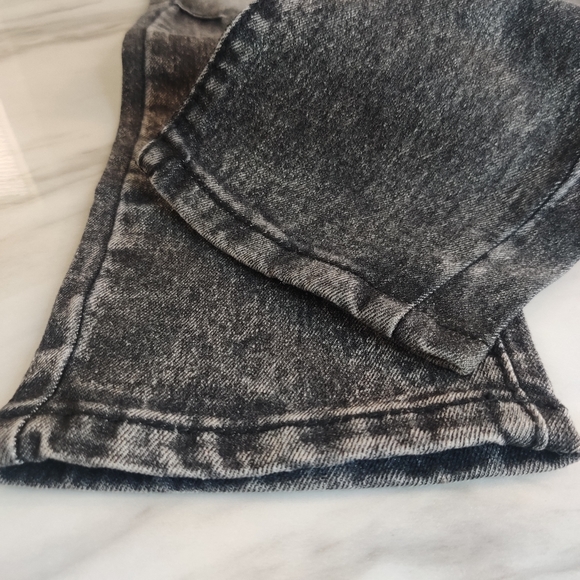 Road Narrows N.Y.C Boys Distressed Jeans Black 10 - Picture 12 of 12